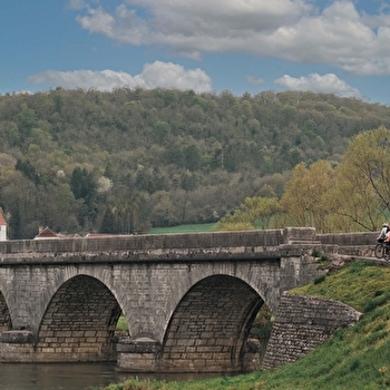 Loue Loue Land - BESANCON