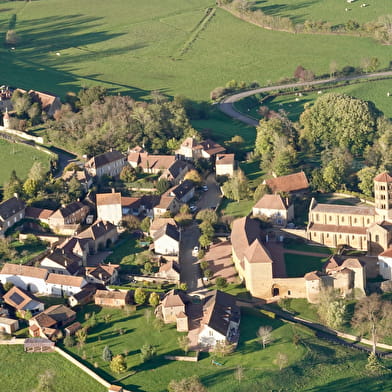 Jeu famille - Vol à Anzy-le-Duc