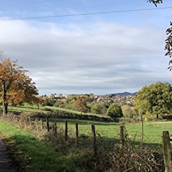 Une ville à la campagne - LE BREUIL
