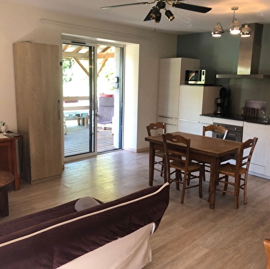 À l'Entre Deux Ponts