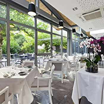 La Table de Marc Tupin - Hostellerie Saint-Germain - SAINT GERMAIN LES ARLAY