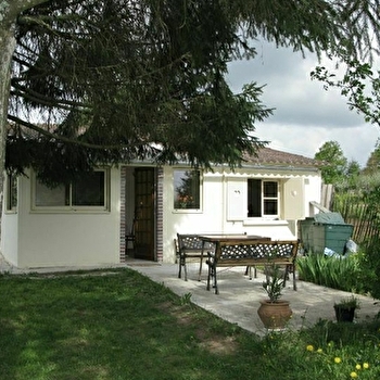 Gîte Les 3 Sapins - TREIGNY-PERREUSE-SAINTE-COLOMBE