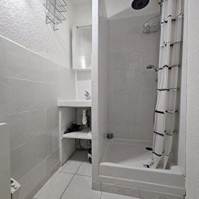 Les Adraits - Studio en résidence - R401VIG00