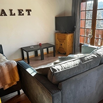 Chez Huguette - LES ROUSSES