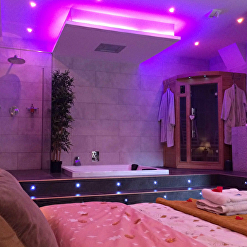 Loft et Spa Privatif - DIJON