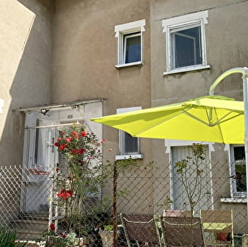 Gîte Salut L'Artiste - PLANCHER-LES-MINES