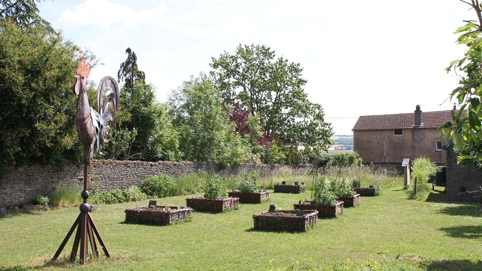 J'ai descendu dans mon jardin...