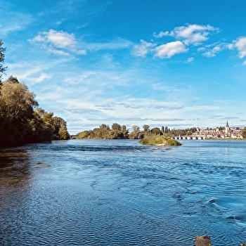 Du canal au vieux chêne - LA CHAPELLE-MONTLINARD