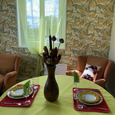 Au Coteau des Thermes : Hirondelle