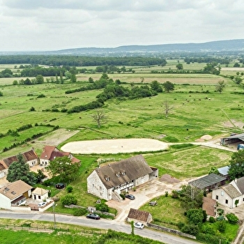 Les écuries de Messey - MESSEY-SUR-GROSNE