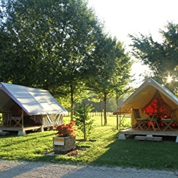 Camping du Hérisson - MENETRUX-EN-JOUX