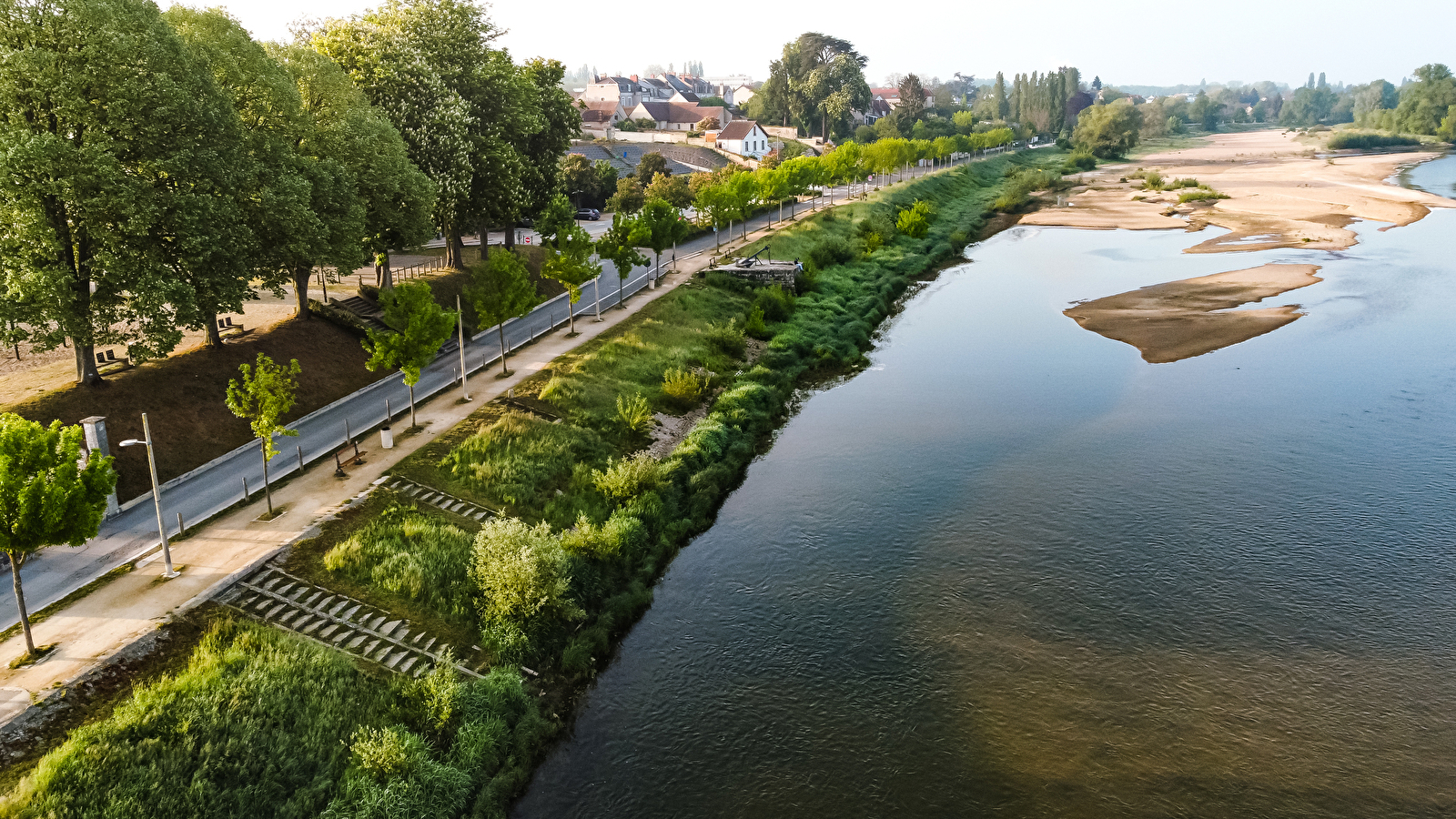 Des bords de Loire au sous-bois, à Cosne-Cours-sur-Loire