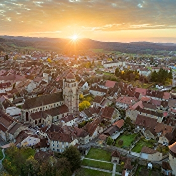 Poligny et le Comté : au coeur des traditions du Jura  - POLIGNY