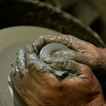 Potier de terre - Philippe Pichet - CHAPELLE-D'HUIN