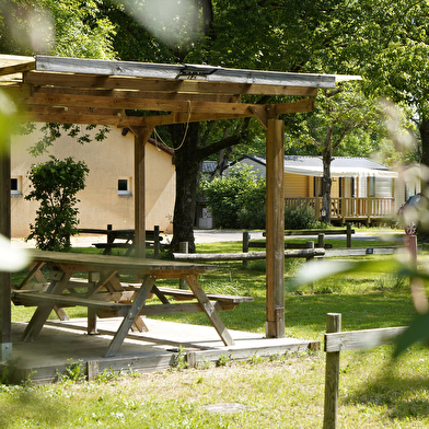 Camping Au Bon Endroit