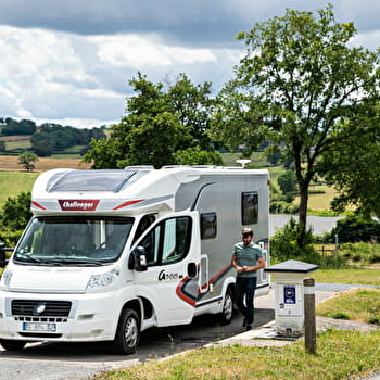 Aire de services pour camping-cars - SAINT-EUSEBE