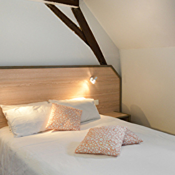 Hôtel Le Compostelle - VEZELAY