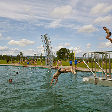 Beaune Côté Plage : baignade naturelle et loisirs aquatiques