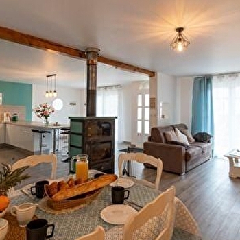 Gîte le lavoir fleuri - VENISEY