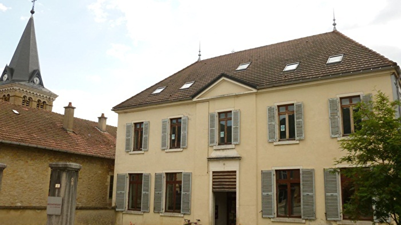 Médiathèque de Saint Lupicin