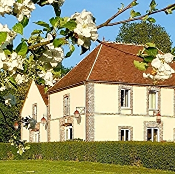 Meublé Prairie Tuilerie de Talouan - VILLENEUVE-SUR-YONNE