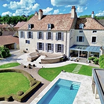 La demeure des Monts de Gy - GY