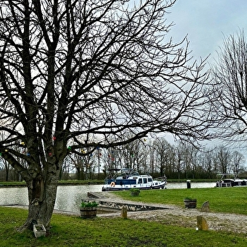 La Maison du Canal - CLAMEREY