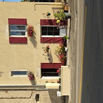 Les Hirondelles - VAL SURAN