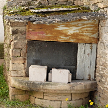 Puits n° 6 - SAINT-MARTIN-BELLE-ROCHE