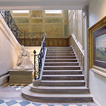 Entrez chez les Sarret de Grozon ! - ARBOIS