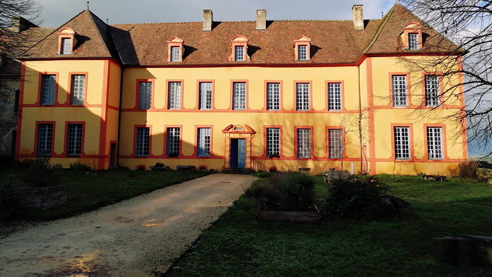Centre culturel ARCADE/Château de Sainte Colombe en Auxois