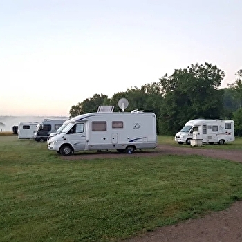 Camping Marina Corre - CORRE