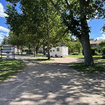 Aire de services pour camping-cars - ECUISSES