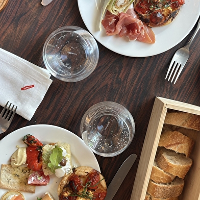 Le Brunch du dimanche | voco® | Beaune | Cité des vins