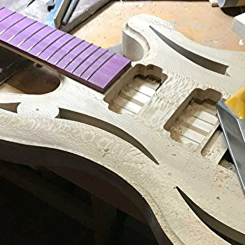 Visite d'un atelier de lutherie - SAINT-LOUP-SUR-SEMOUSE