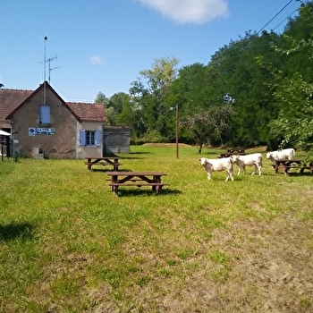 Aire de pique-nique écluse 16 - SARDY-LES-EPIRY