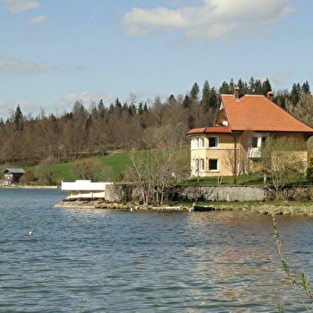 Appartement la Grande Presqu'Îlette - MONTPERREUX