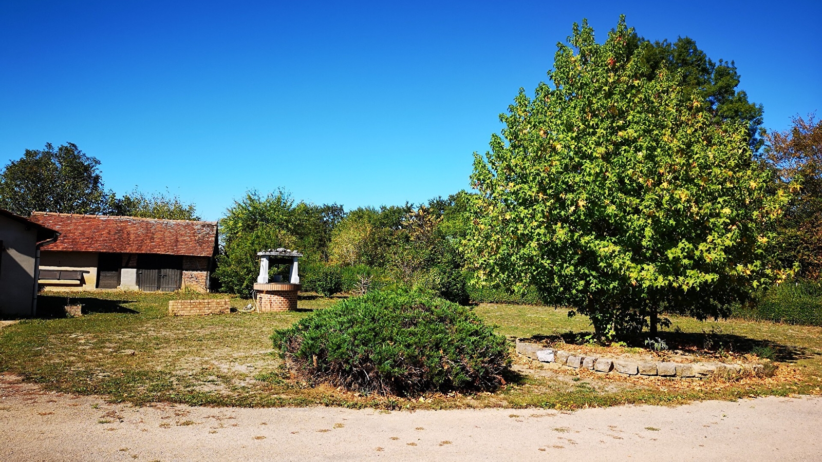 Aire naturelle Camping les pommiers 71 