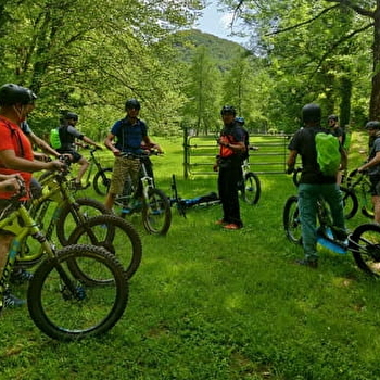 Akila Gorges de la Loue - ORNANS