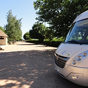 Aire de Camping-car - SIVIGNON