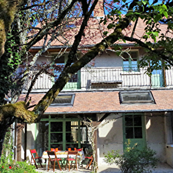 Le Vieux Lilas - LAINSECQ