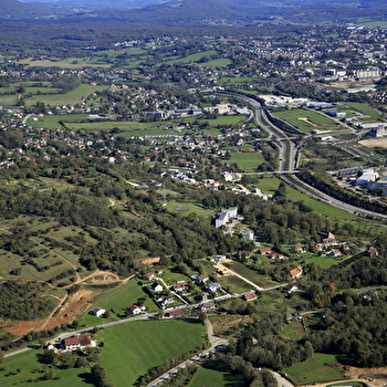 PIREY ET L’EGLISE SAINT-MARTIN - PIREY