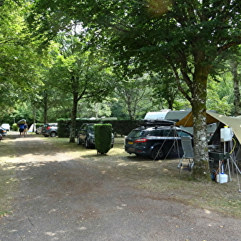 Camping Les Mésanges - MONTSAUCHE-LES-SETTONS