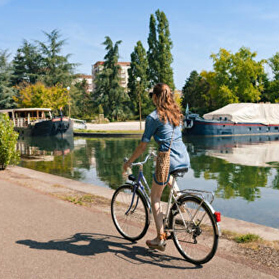 Jardin du Port du Canal