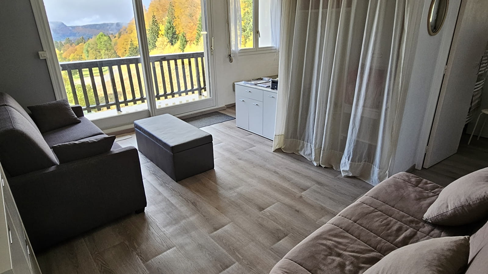 Les Cîmes - Studio en résidence