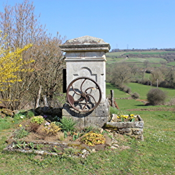 Fontaine à manivelle  - AUXANT