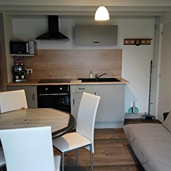 Appartement box à chevaux - LES BIZOTS