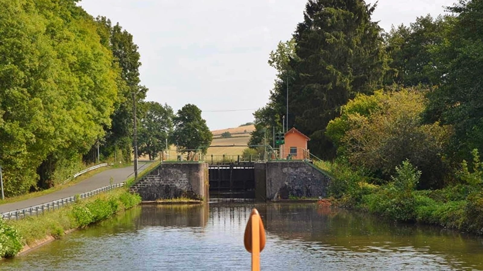 Entre canal et campagne