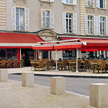 Au Tour du Monde - NEVERS