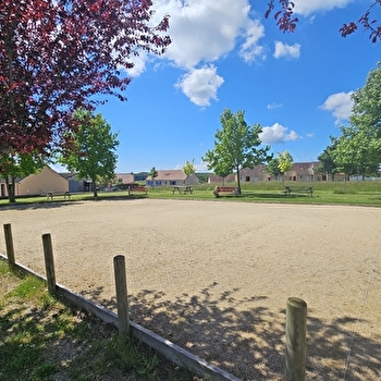 Aire de pique-nique - CURDIN